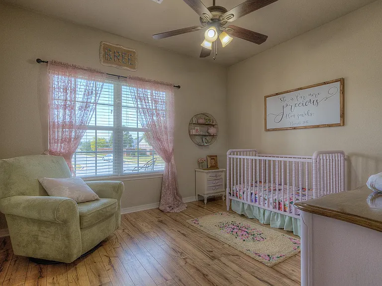 3901 Bahama Ave — Photo 25