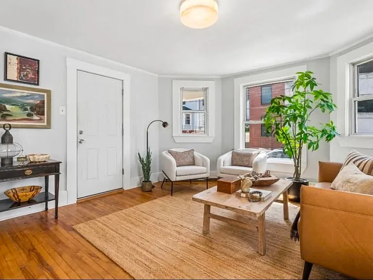 17 Boynton St #1 — Photo 2