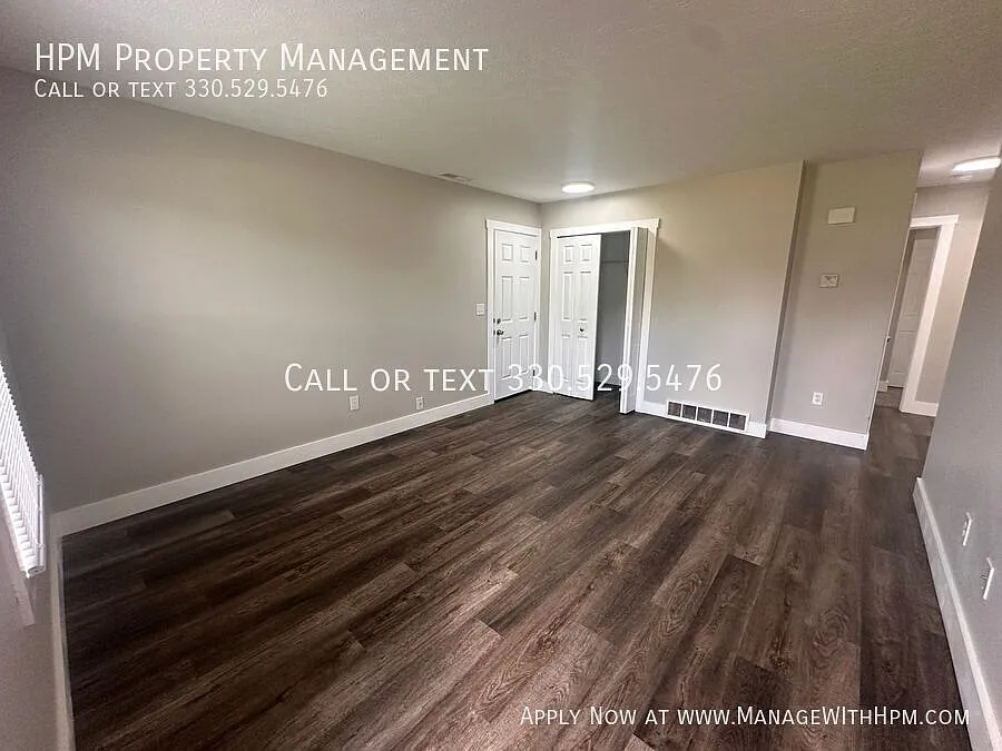 2 bed, 1.0 bath, 741 sqft, $1,095 — Photo 3