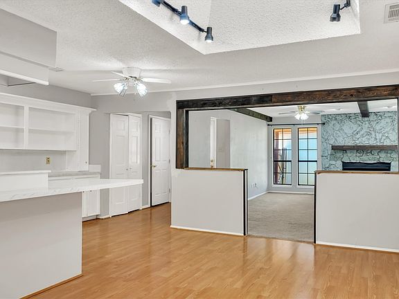 4th image of 2715 Whitson Way