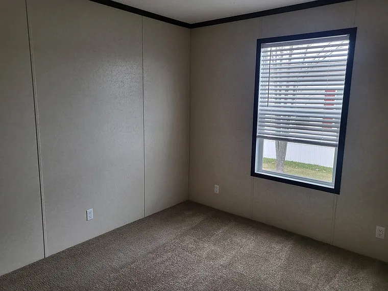 256 Spruce Ave — Photo 21