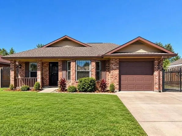 1830 Lee Dr, La Place, LA 70068