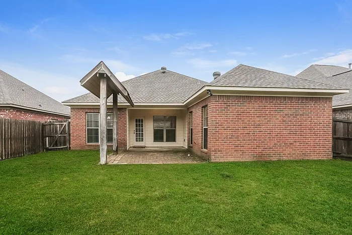 717 Hartwood Cv — Photo 11
