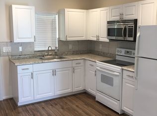 19091/095 Holly Rd, Fort Myers, FL 33967