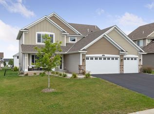 5214 Porchlight Bay, Woodbury, MN 55129