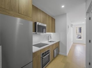 246 E 53rd St #3C, New York, NY 10022