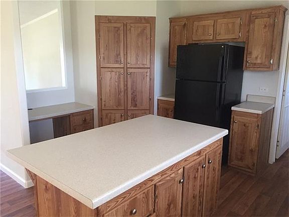 4th image of 107 Pine Knoll Cir
