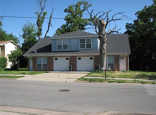 1st image of 920 W Holly St