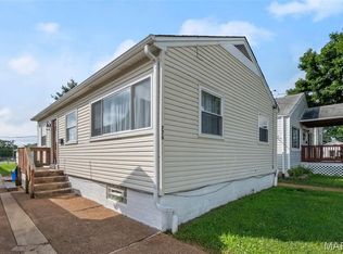 776 Pardella Ave, Saint Louis, MO