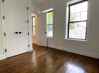 815 Avenue C #2C, Brooklyn, NY 11218