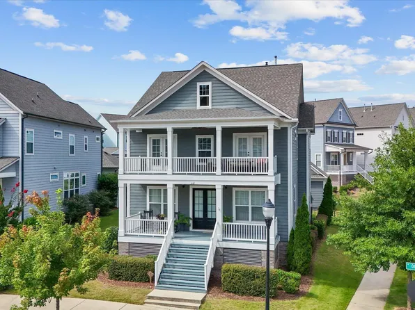 445 Old Dairy Dr, Wake Forest, NC 27587