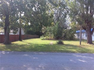 109 SW 2nd, Gravette, AR --