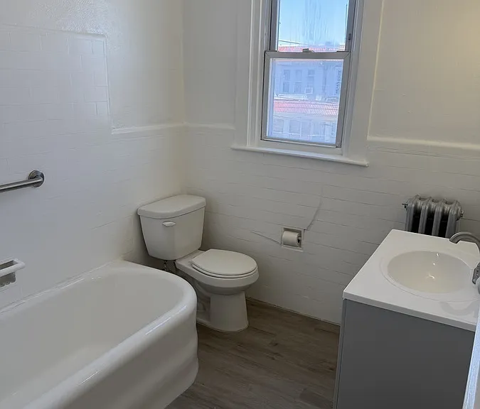 83 Barker Ave — Photo 11