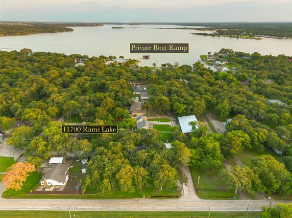 11700 Rams Lake Rd, Fort Worth, TX 76179