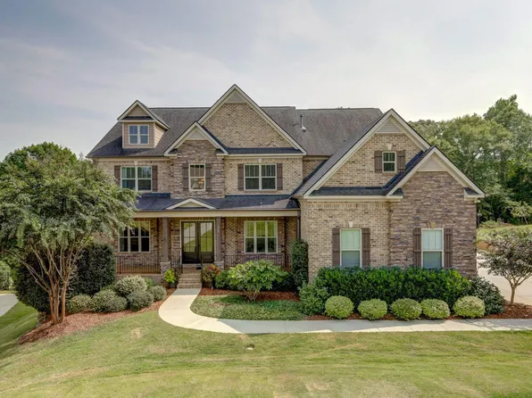 326 Tuxedo Ln, Greer, SC 29651