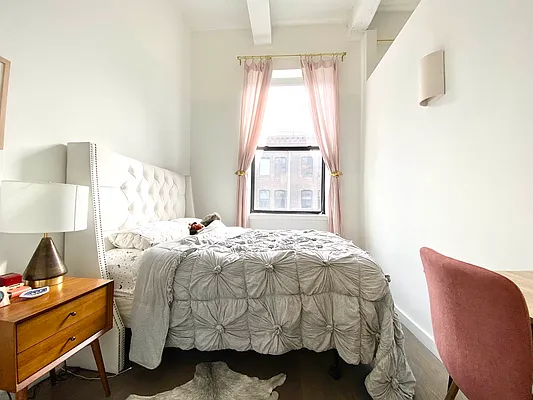 Rented by Compass | media 13