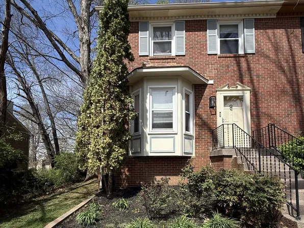 3250 Priest Woods Dr, Nashville, TN 37214