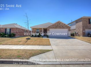 925 Shire Ave, Haslet, TX 76052