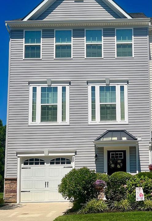 1st image of 20 Peacock Cir