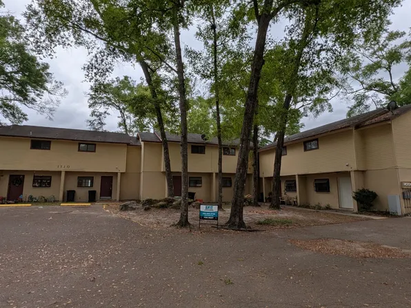 1110 SW 62nd Ter, Gainesville, FL 32607