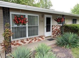 510 Glenco Dr, Saint Charles, MO 63301
