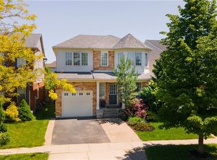 155 Arthur Fach Dr, Cambridge, ON N1T2G2