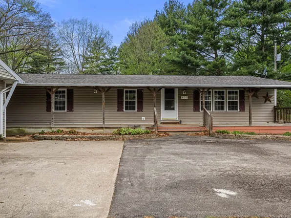 420 N Fisler Rd, Monticello, IL 61856