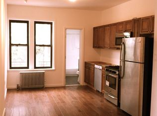 411 Manhattan Ave APT 3L, Brooklyn, NY 11222