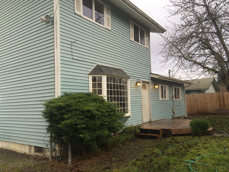 1st image of 5311 E N St