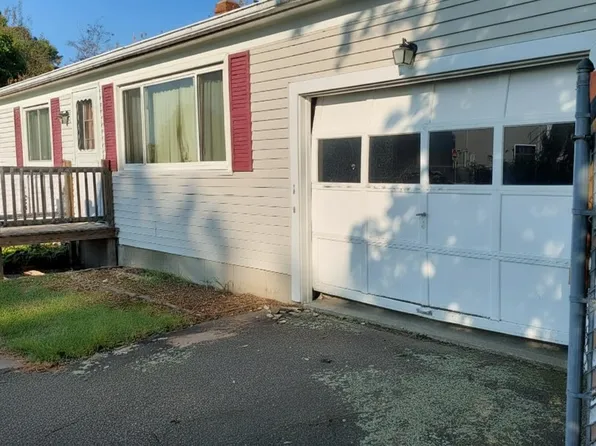 1 Middle Street, Somersworth, NH 03878-1308