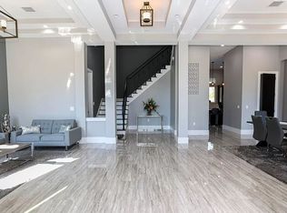 4571 Hood Rd, Jacksonville, FL 32257