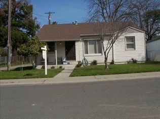 2210 Edgewater Rd, Sacramento, CA 95815