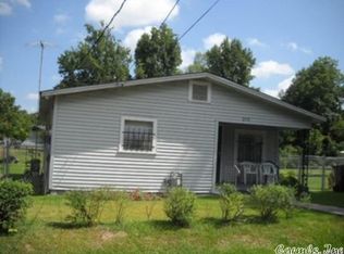 215 E 26th Ave, Pine Bluff, AR 71601