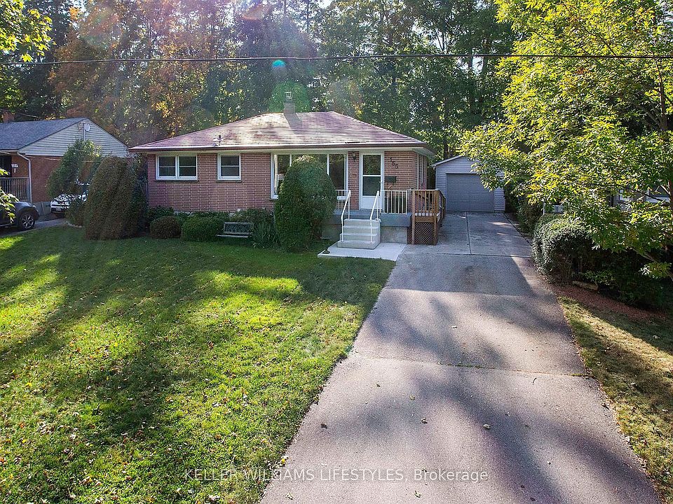 1st image of 155 Trowbridge Ave