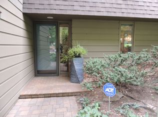 1722 Country Club Pl, Marshalltown, IA 50158