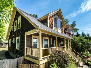 92 High Ridge Rd, Worcester, MA 01602