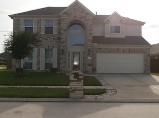 8303 Chicory Dr, Baytown, TX 77521