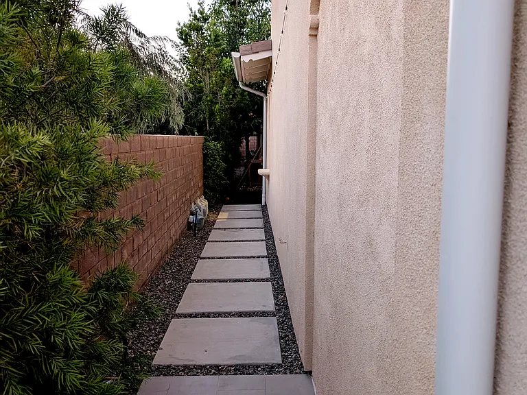 7 Paladino Ct — Photo 43