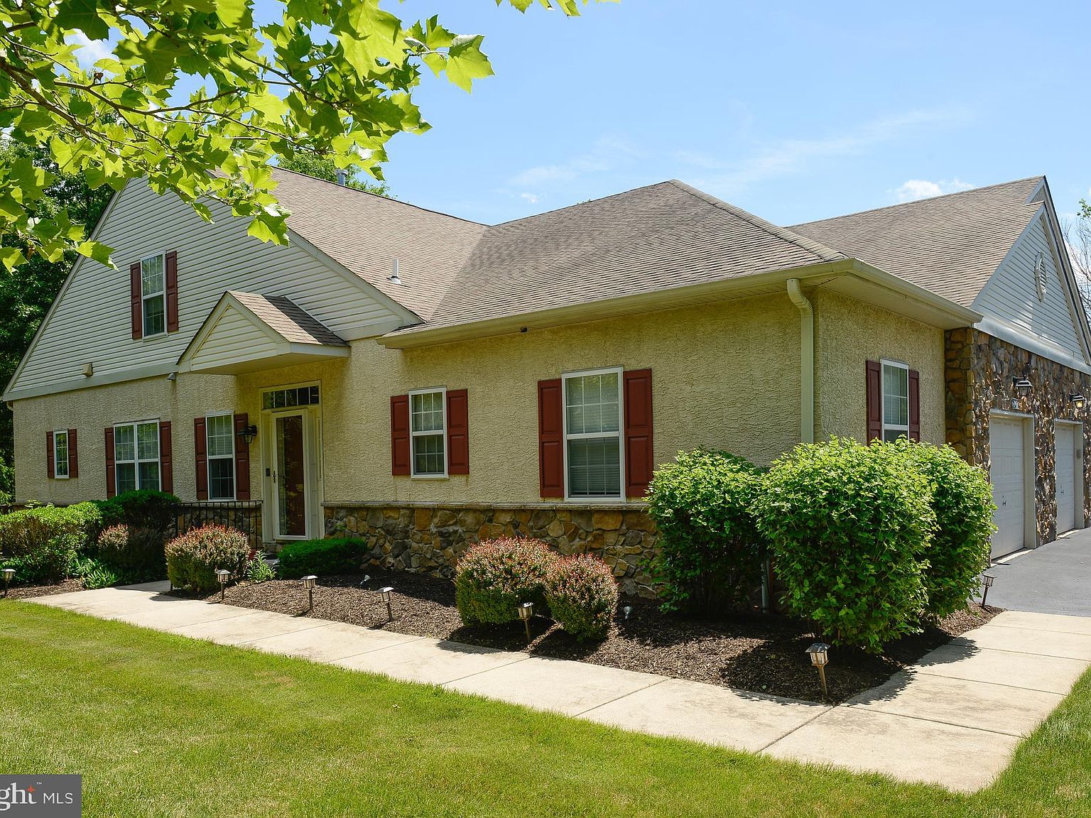 2147 Hidden Meadow Dr, Colmar, PA 18915 Zillow