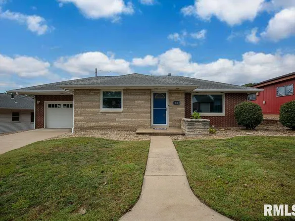 1103 Jefferson St, Pekin, IL 61554