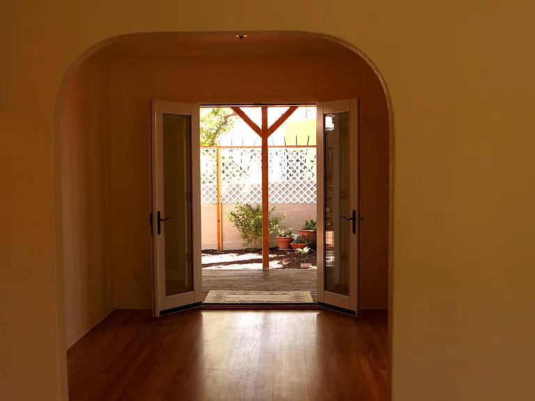 442 Chacoma Pl SW — Photo 3