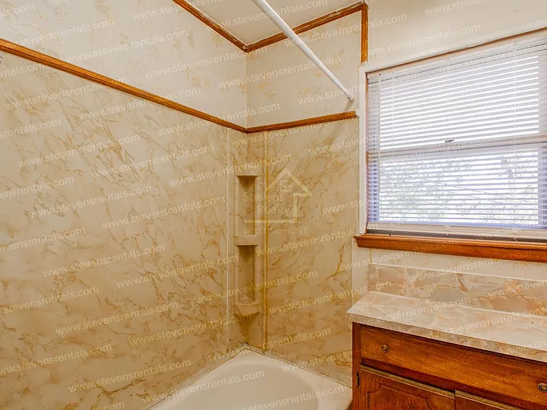 5311 NW Elm Ave — Photo 31