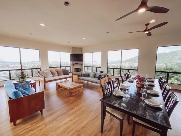 (undisclosed Address), Kaneohe, HI 96744