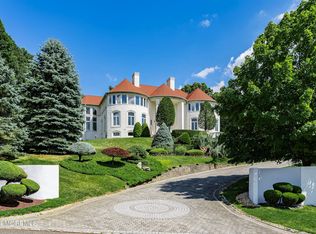 210 Walnut Dr, Morganville, NJ 07751