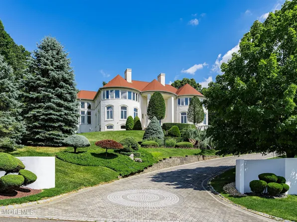 210 Walnut Drive, Morganville, NJ 07751