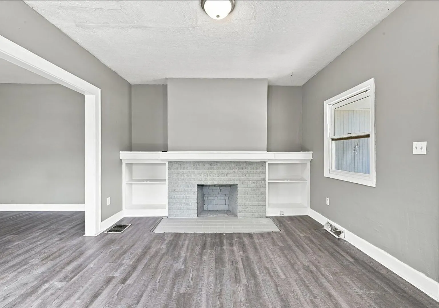 4826 E. Michigan St — Photo 3