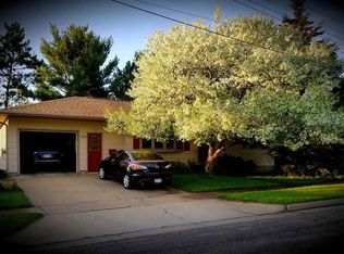 1321 E G St, Wisconsin Rapids, WI 54494