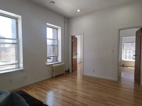 235 East 24th Street image 6 of 11