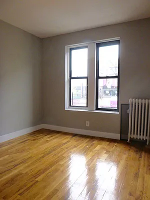 Rented by Trion Real Estate Management | media 25