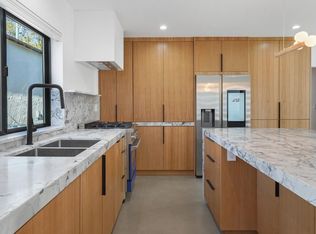 6004 Lindley Ave #2, Encino, CA 91316